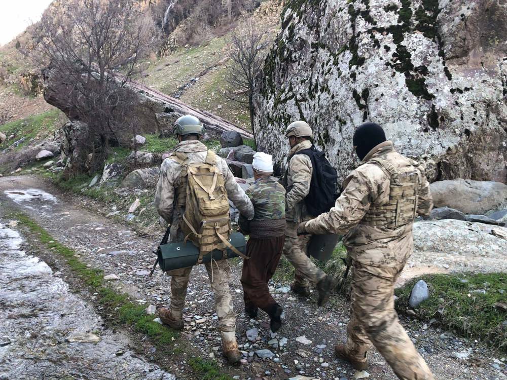 Hakkari'de 15 yıldır aranan cinayet hükümlüsü yakalandı