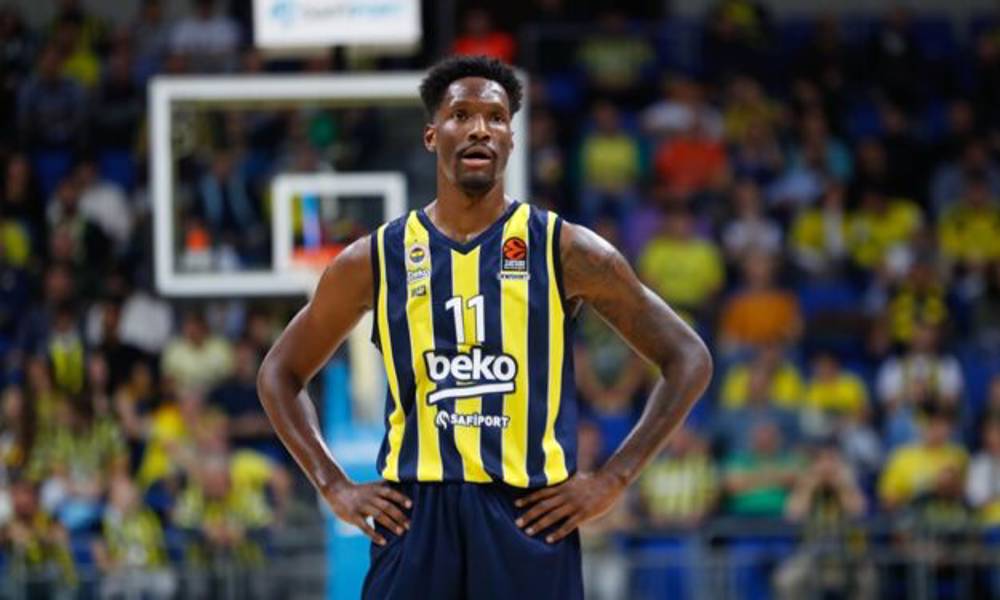 Nigel Hayes kimdir?