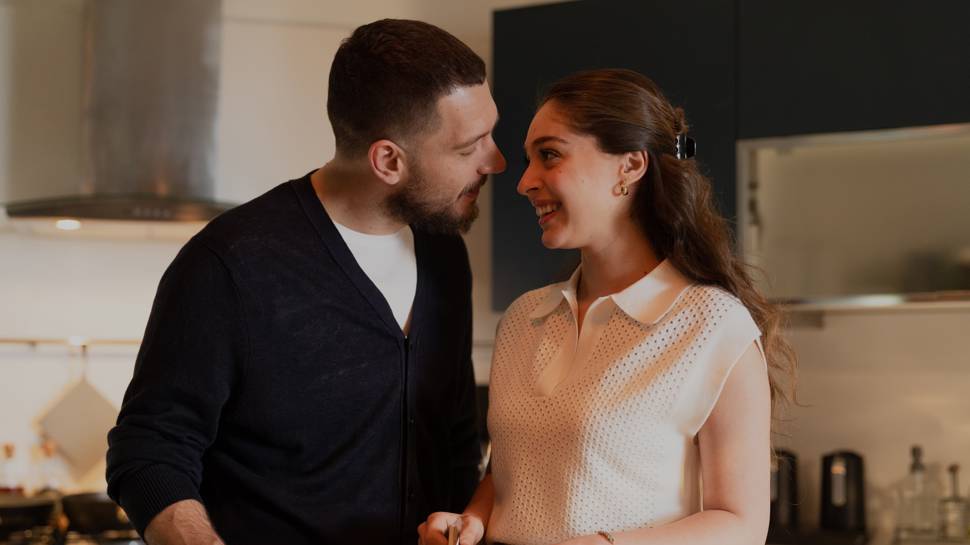 Sakla Beni dizisi bu akşam 24. bölümüyle ekrana gelecek!