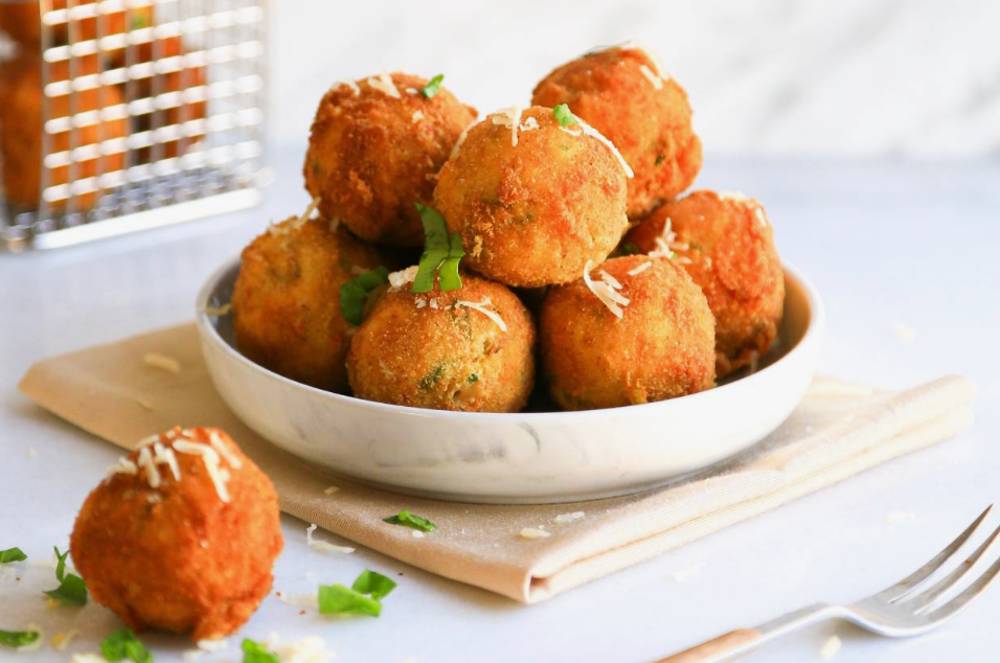 Zuhal Topal'la Yemekteyiz İnci'nin Menüsü: Patates Topları Tarifi
