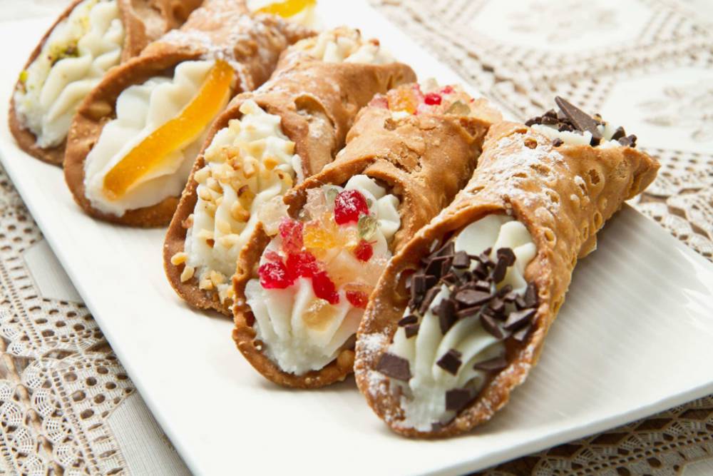 Zuhal Topal'la Yemekteyiz Nisanur'un Menüsü: Cannoli Tarifi