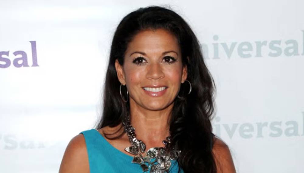 Dina Eastwood kimdir?