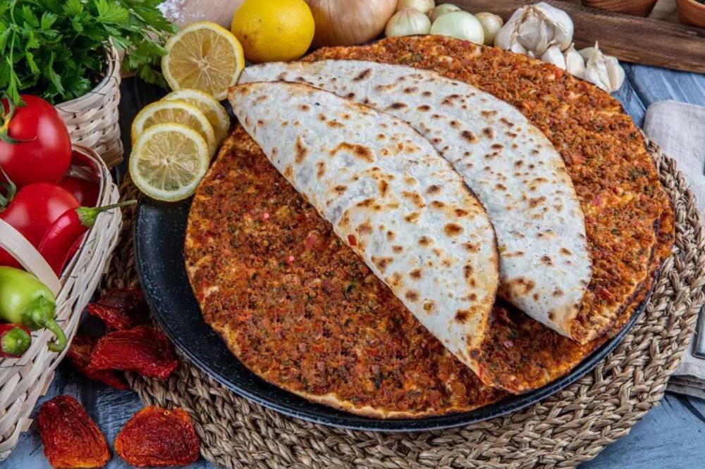 Rüyada Lahmacun Yapmak Ne Anlama Gelir?