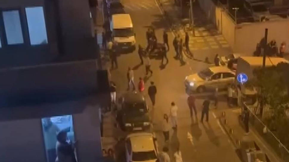 İstanbul'da husumetli iki aile arasında kavga; 4 polis 1 bekçi yaralı...