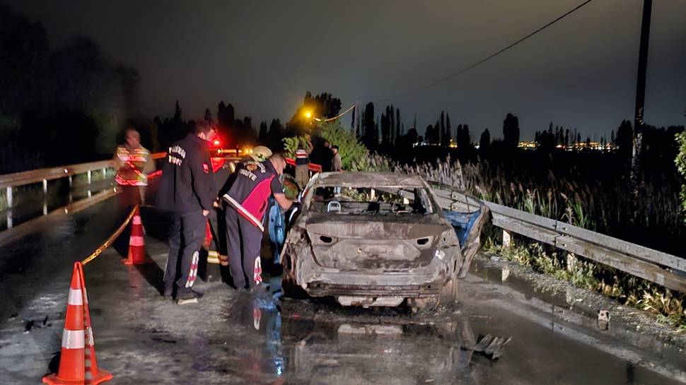 Yanan araçta can verdi... Olayın adresi Erzincan...