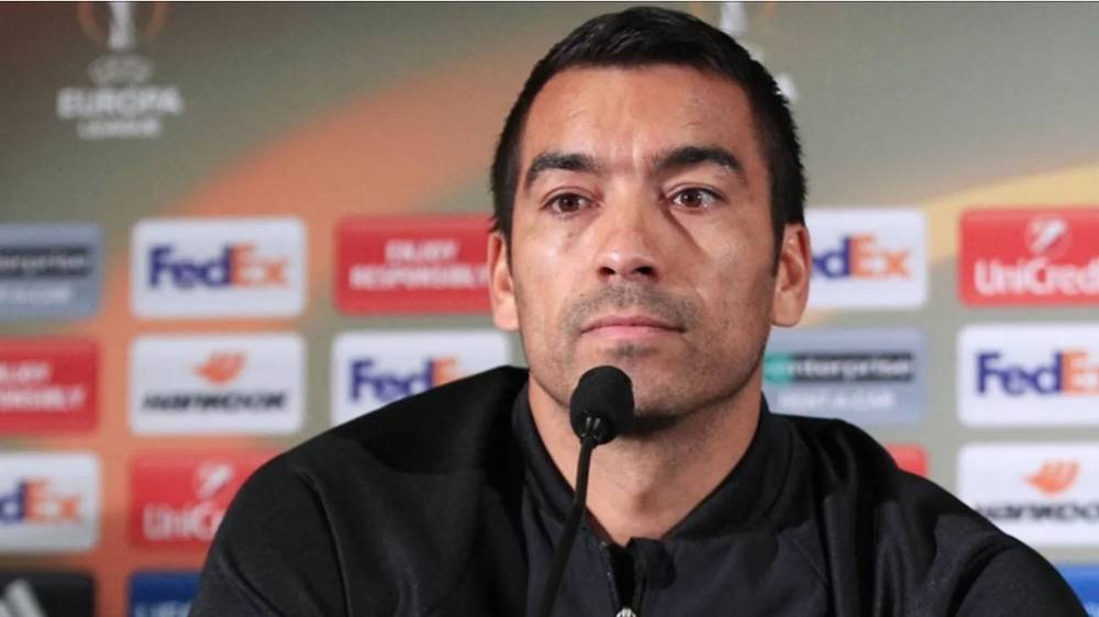 Beşiktaş'ın yeni teknik direktörü Giovanni van Bronckhorst oldu