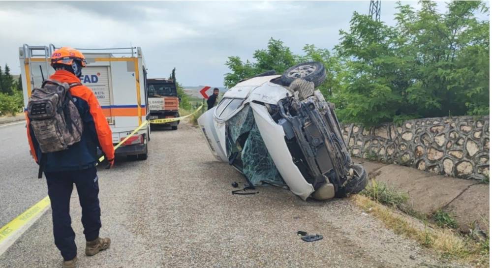 2 ay önce evlenen çift, 2 gün arayla hayatını kaybetti