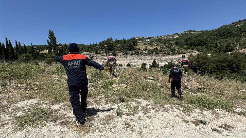 Hatay'da 3 gündür kayıp olan kişiyi arama çalışmaları sürüyor