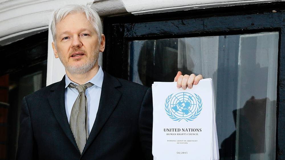 Julian Assange kimdir?