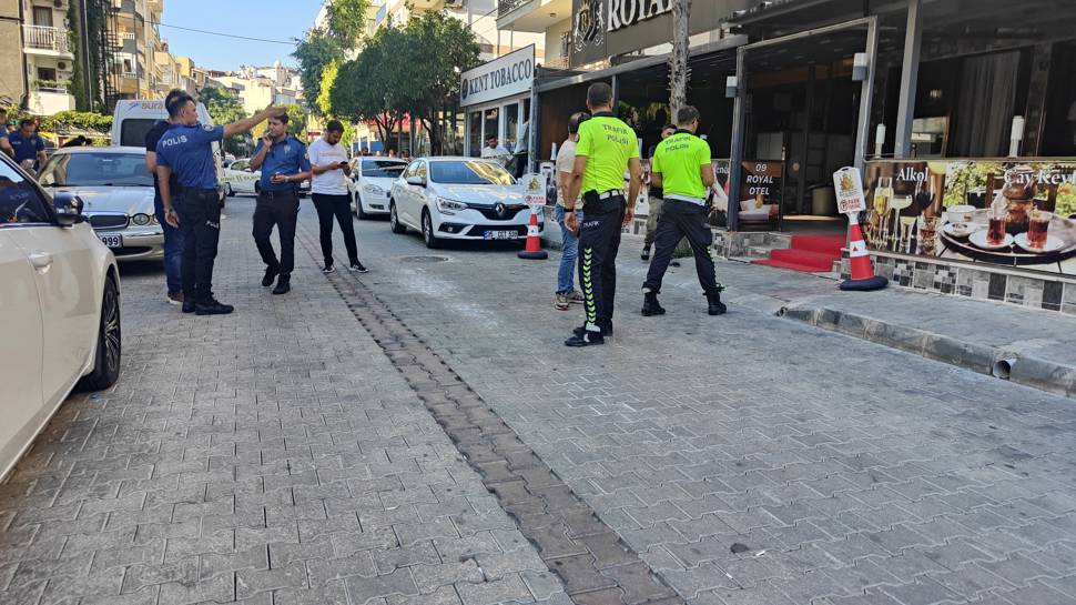 Kuşadası'nda borç-alacak cinayeti...