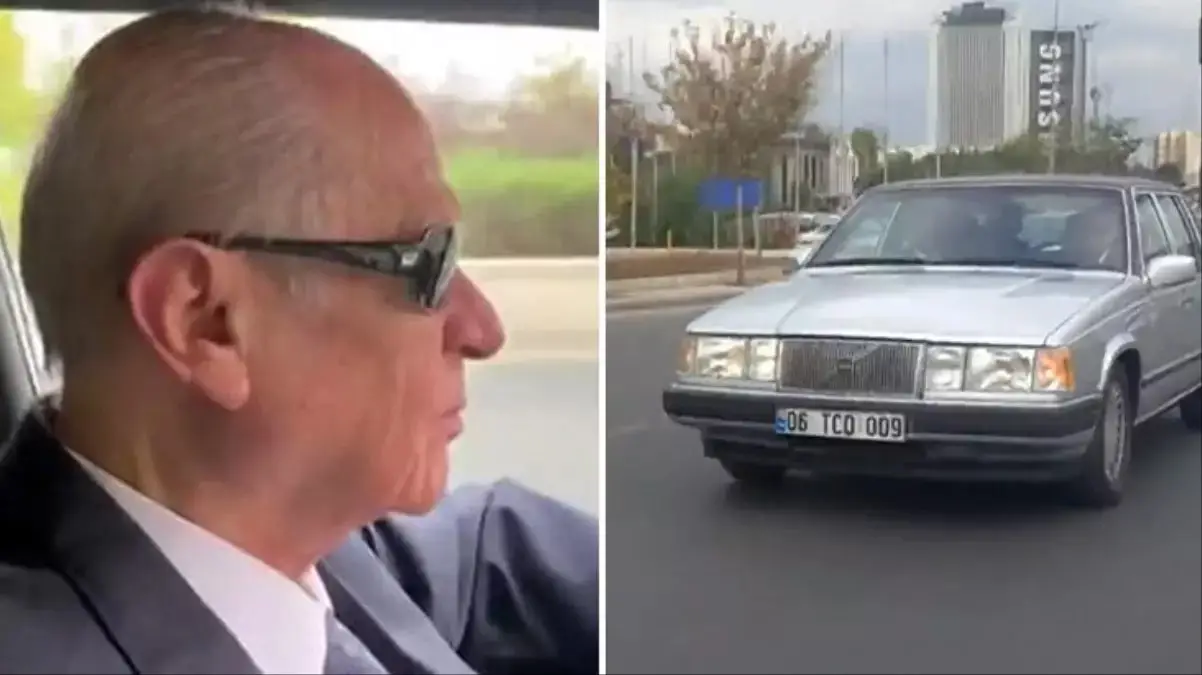 Bahçeli, Ankara caddelerinde klasik otomobilinde Ferdi Tayfur'u andı