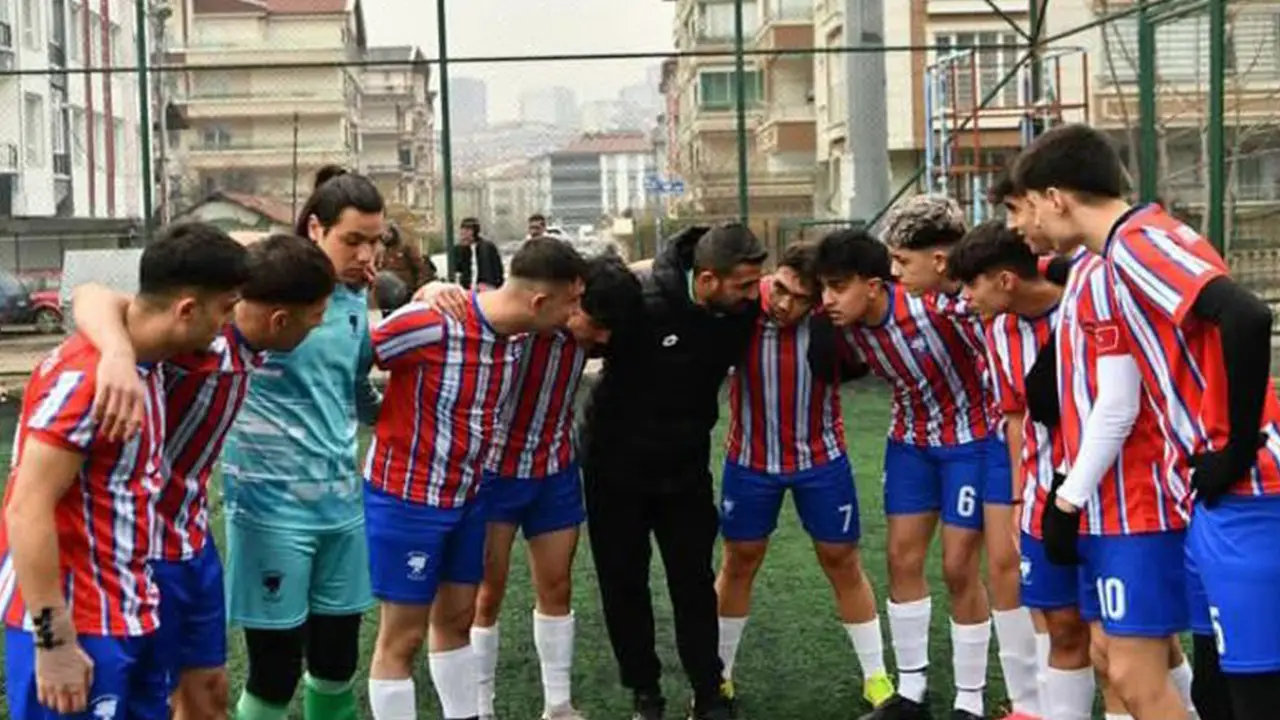 Mamak Belediyespor liderlik koltuğuna kuruldu