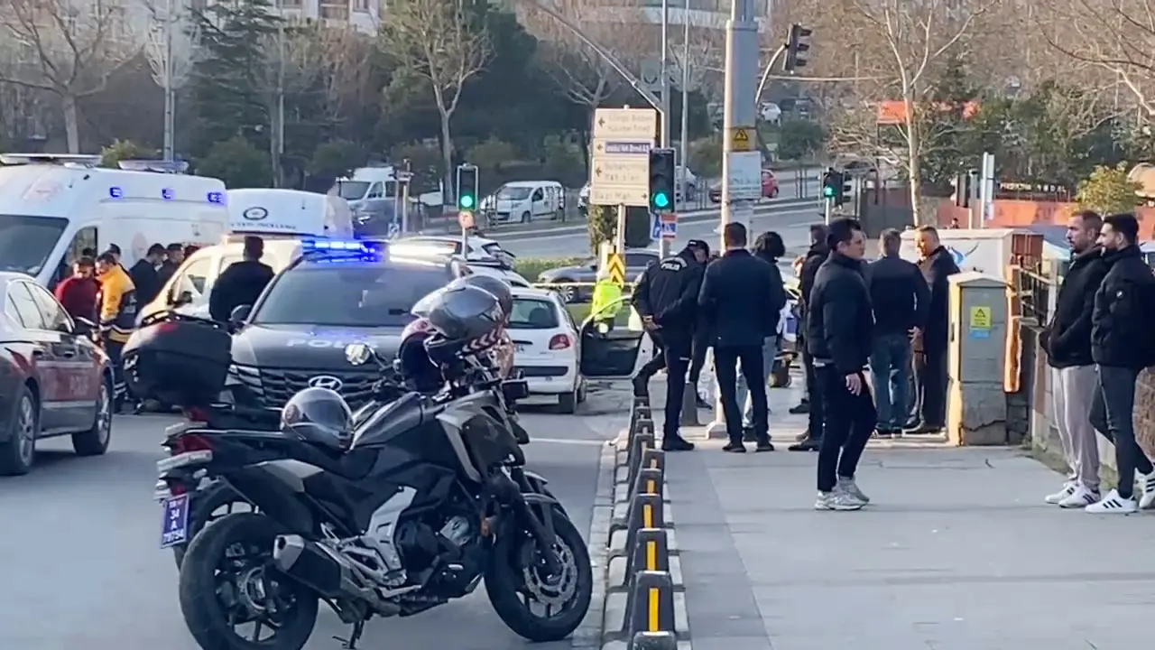 Sultangazi'de polisin durdurduğu araçta kadın cesedi bulundu!