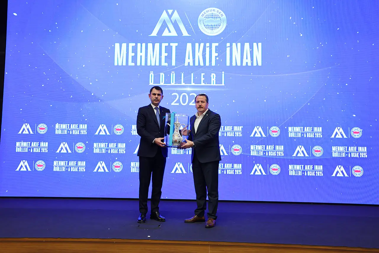 Mehmet Akif İnan Ödülleri dağıtıldı