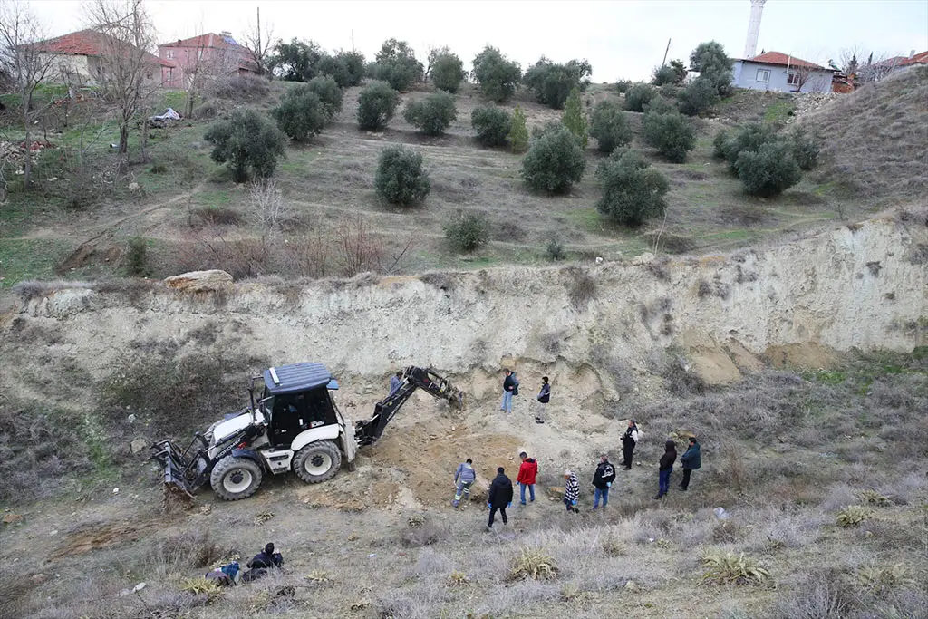 Denizli'de kan donduran olay! Bebeği gömdüler!