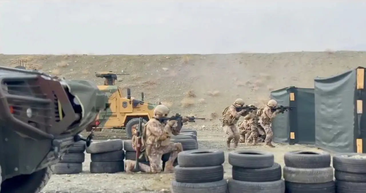 Erzincan PÖH’ten nefes kesen terör operasyonu tatbikatı!