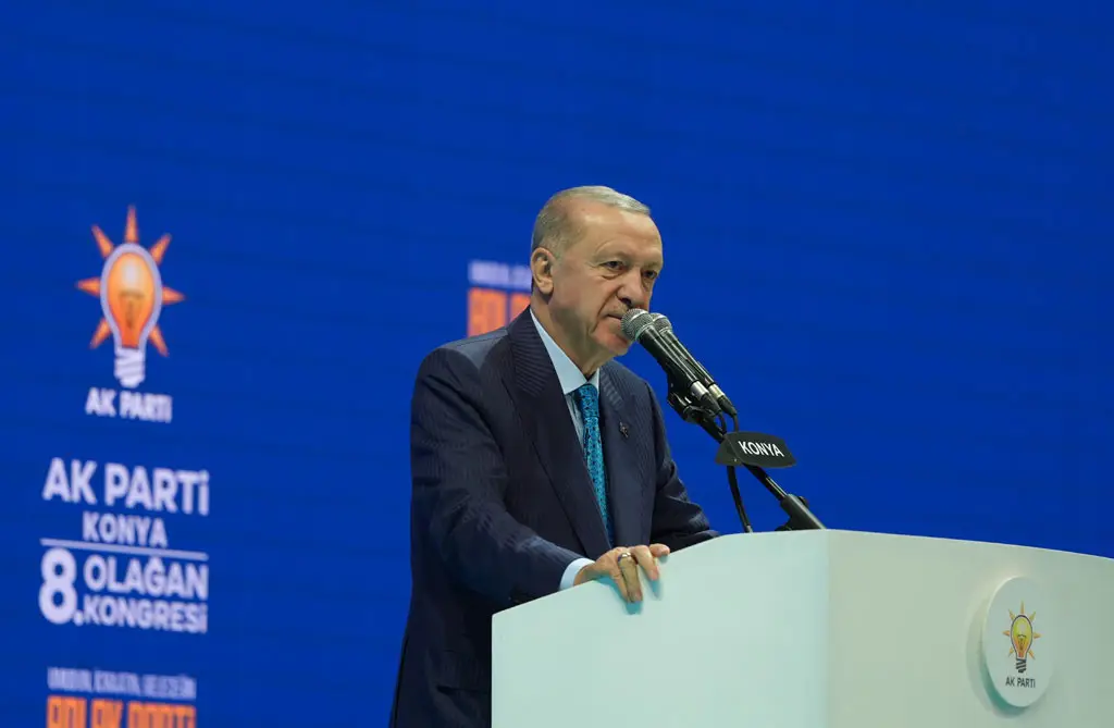 Erdoğan, muhalefete yüklendi: Daha turpların büyükleri heybede!