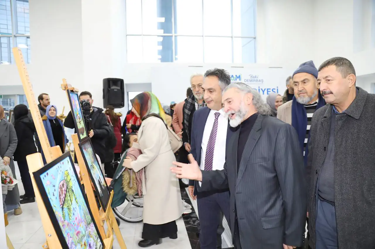 Ressam Basri Uluğ’un kursiyerlerinden 2’inci sergi