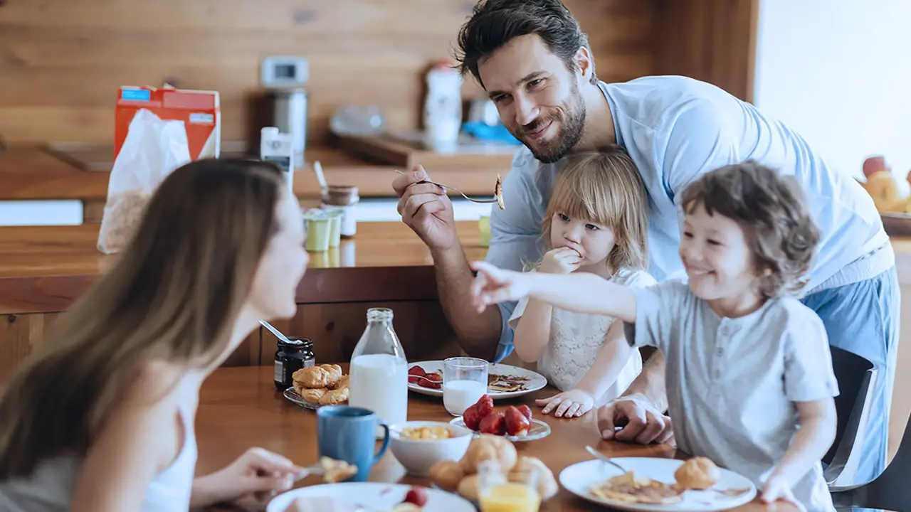 Öğle ve akşam yemeği arasında kaç saat olmalı?