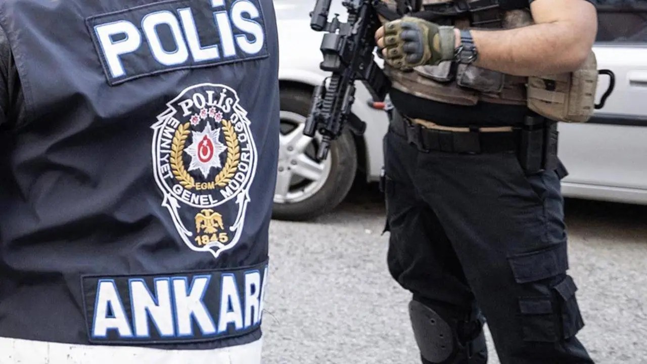 Ankara polisi suç makinesi firari hükümlüyü yakaladı...