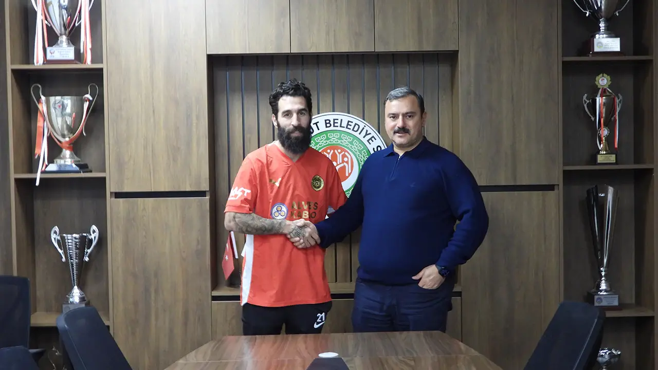 Jimmy Durmaz'ın yeni adresi Etimesgut Belediyespor