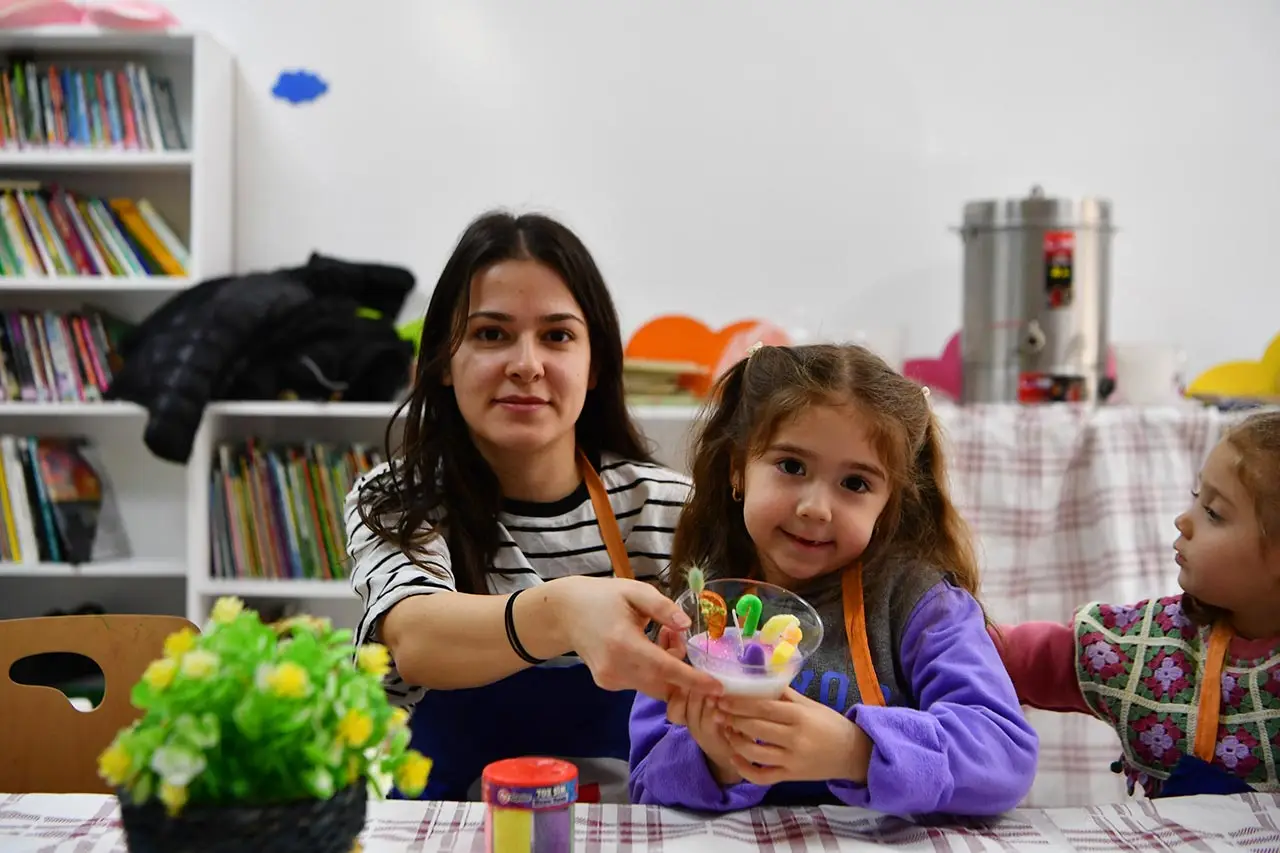 Mamak Belediyesinden miniklere atölye deneyimi