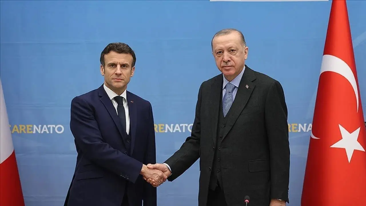 Cumhurbaşkanı Erdoğan ile Macron telefonda görüştü