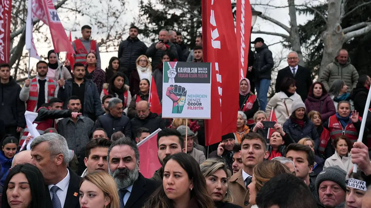 Ankara'da CHP'den Gazze protestosu! Trump'a öfke gösterdiler