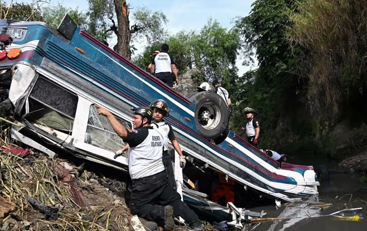 Orta Amerika ülkesinde otobüs faciası: 51 ölü