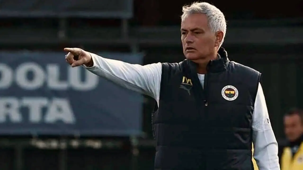 Mourinho stoper krizini çözdü!