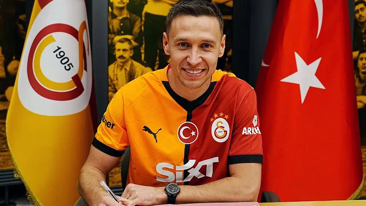 Galatasaray'dan Przemyslaw Frankowski açıklaması