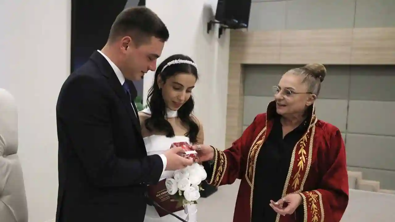 Çankaya’da Sevgililer Gününde nikah heyecanı: 30 çift ''evet'' dedi!