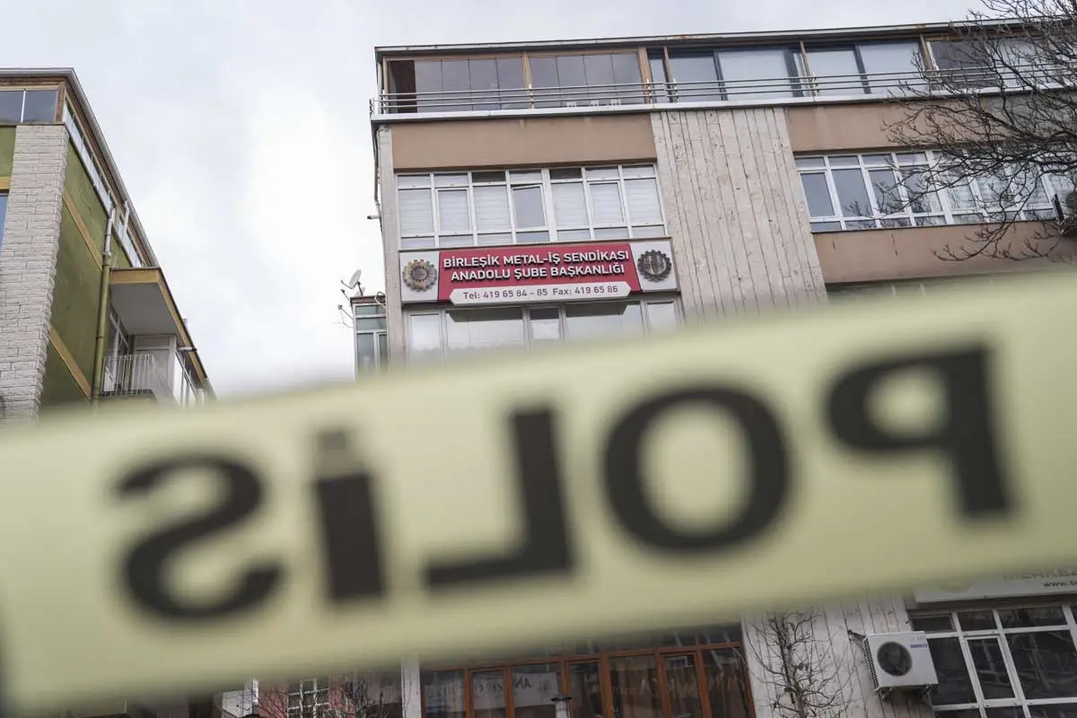 Ankara'da cinayet: Sendika başkanı, şube sekreterini vurdu!