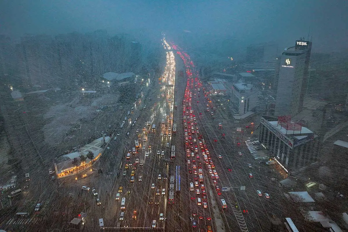 İstanbul'da yoğun kar yağışı