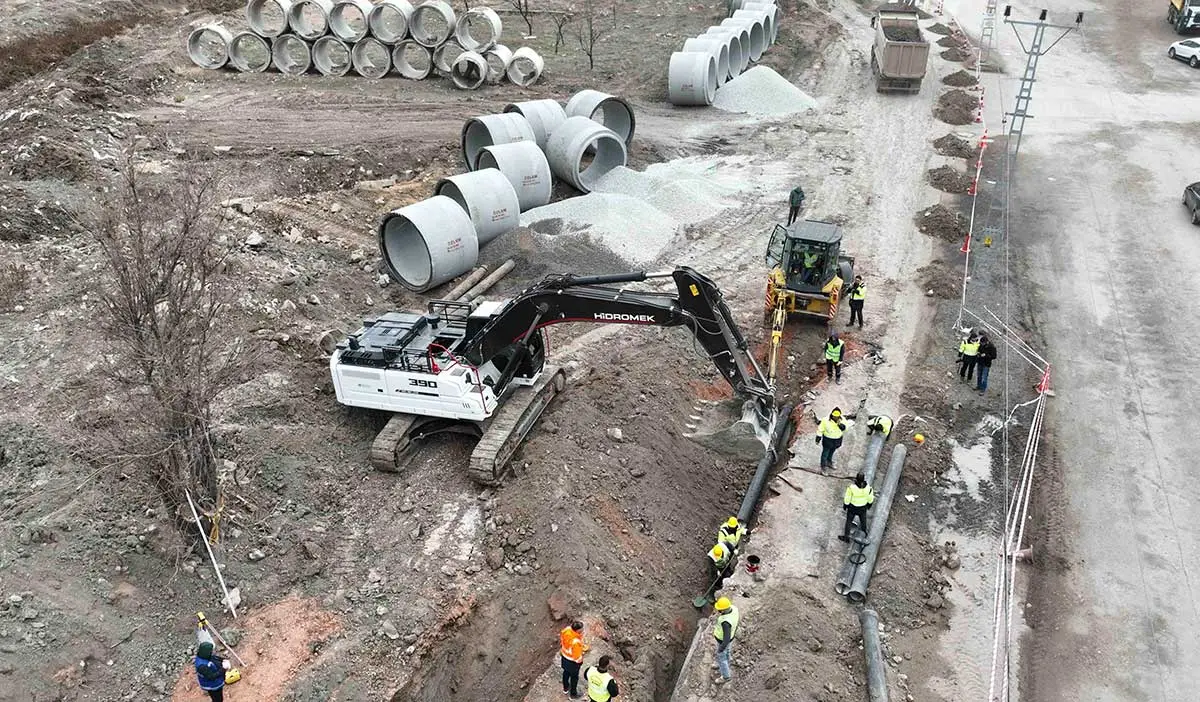 ASKİ Uluç Ali Paşa Bulvarı’ndaki sel sorununu çözdü