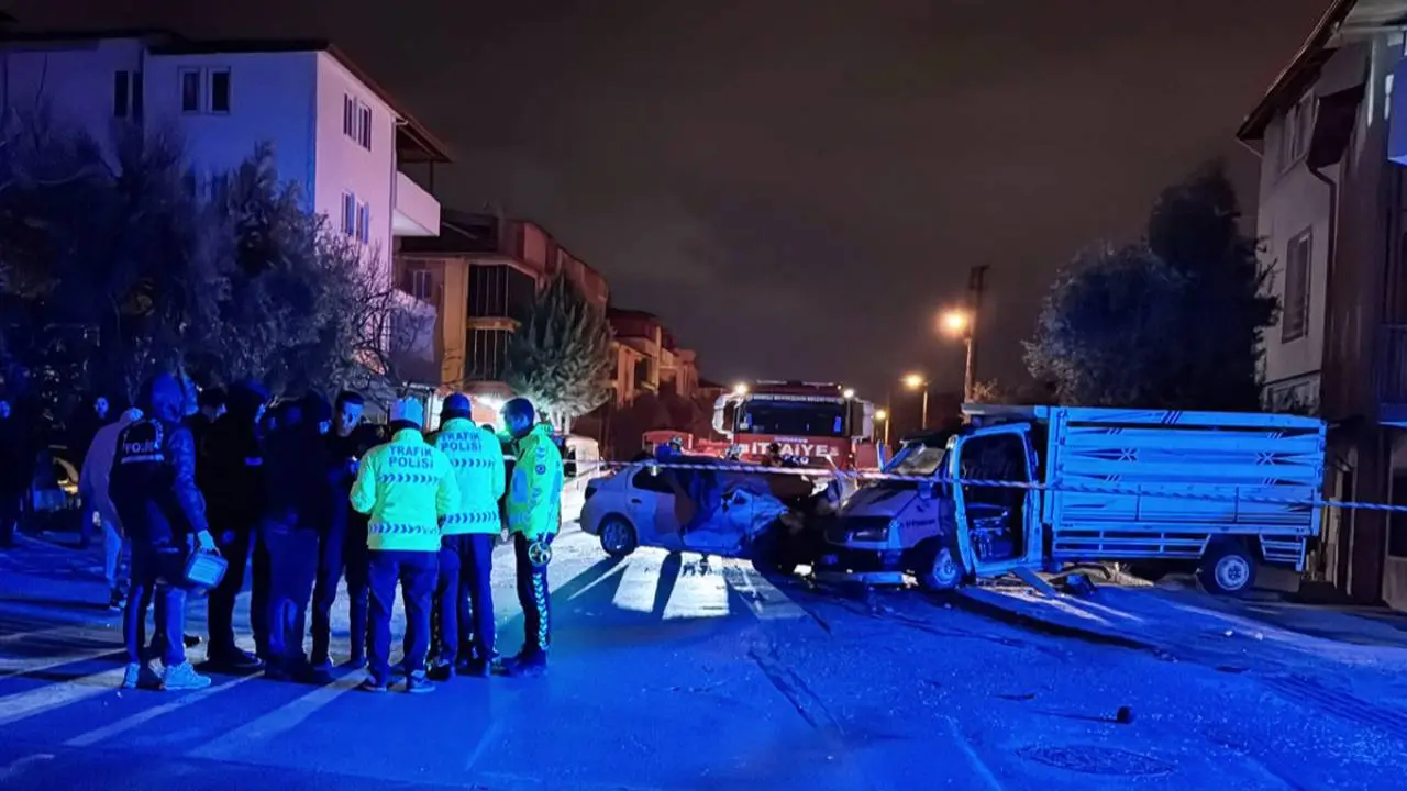 Denizli'de 1 kişinin öldüğü 4 kişinin yaralandığı kaza kaydedildi