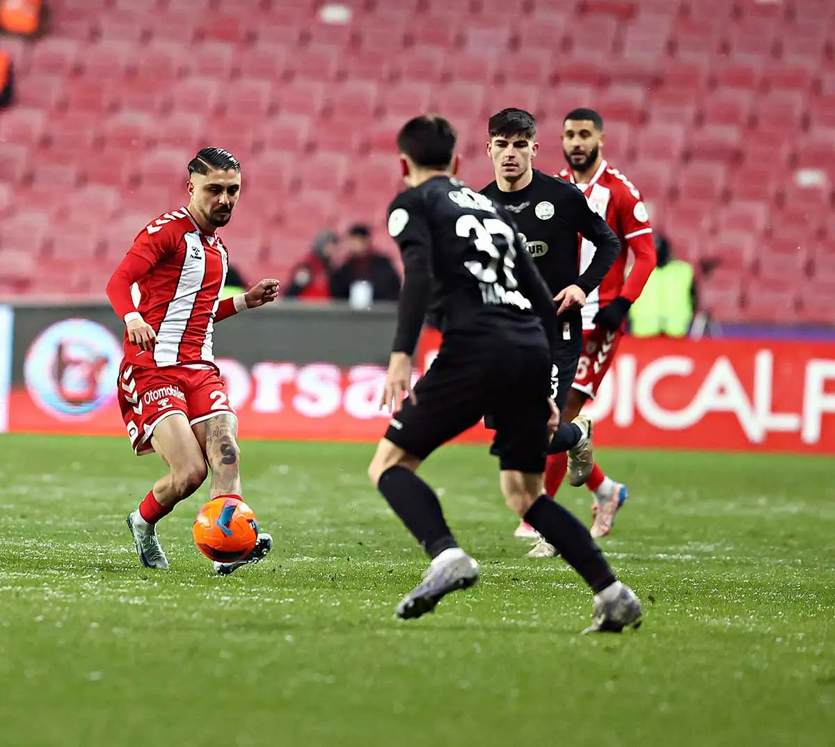 Samsunspor evinde yıkıldı! 3 puanı kaptırdı