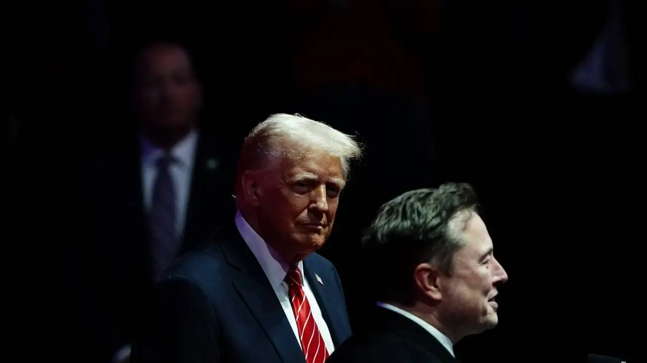 Trump ve Musk'tan 2 bin kişiyi işsiz bırakan hamle