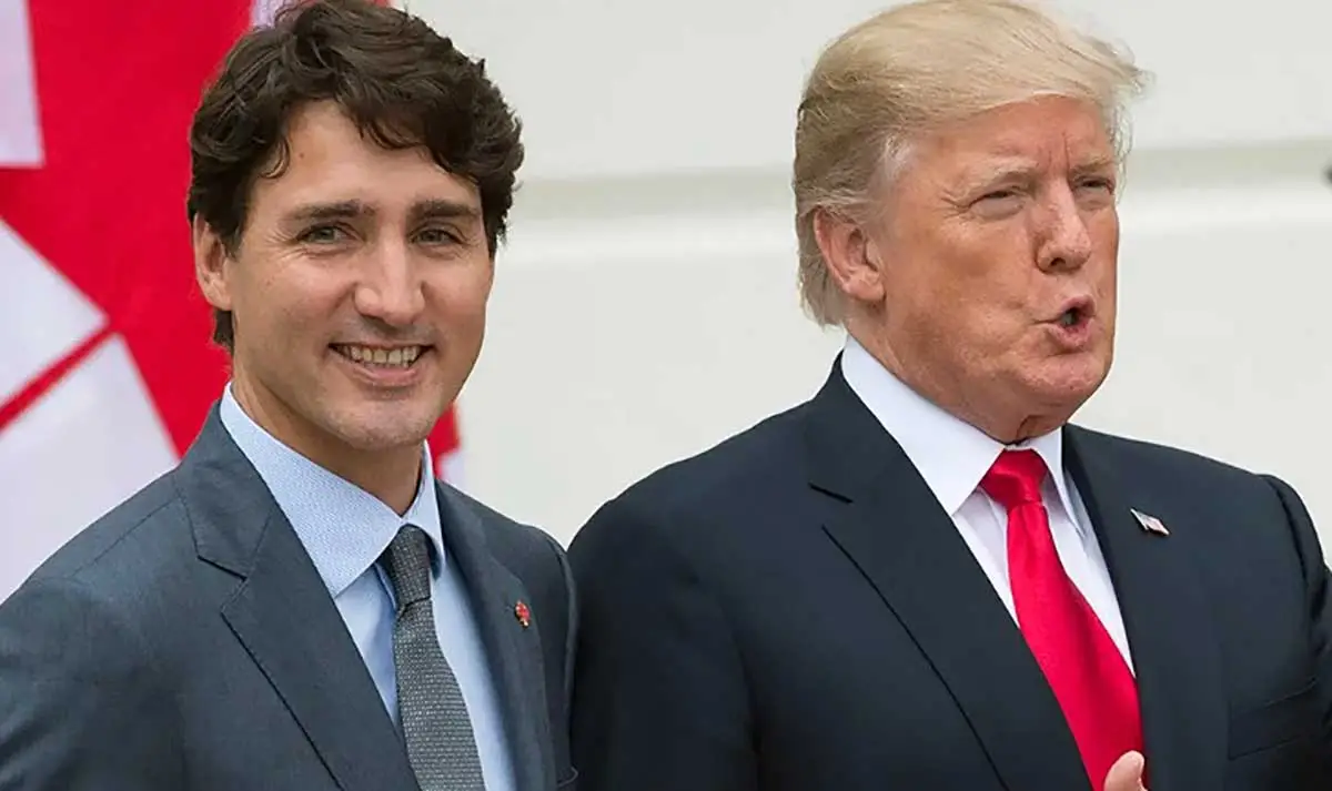 (Solda) Kanada Basbakanı Trudeau (Sağda)ABD Başkanı Donald Trump