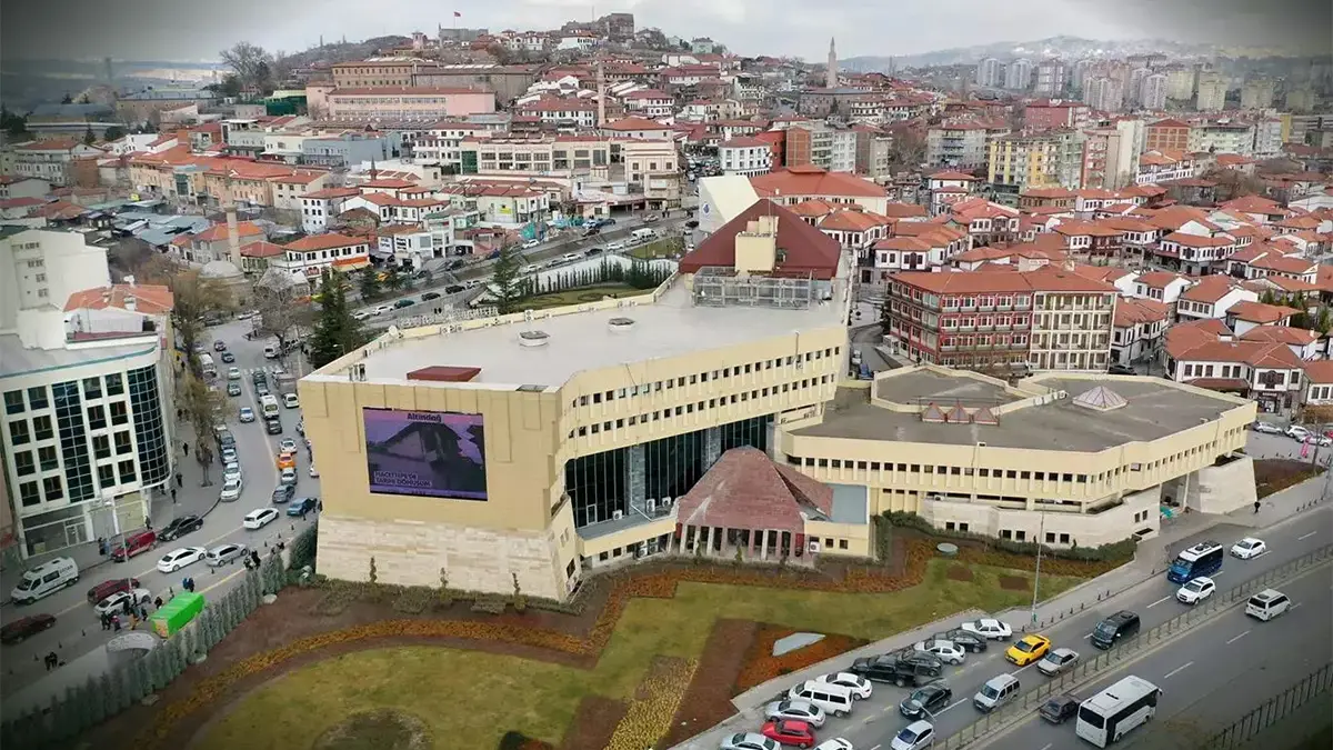 Hak-İş'ten Altındağ Belediyesine protesto!