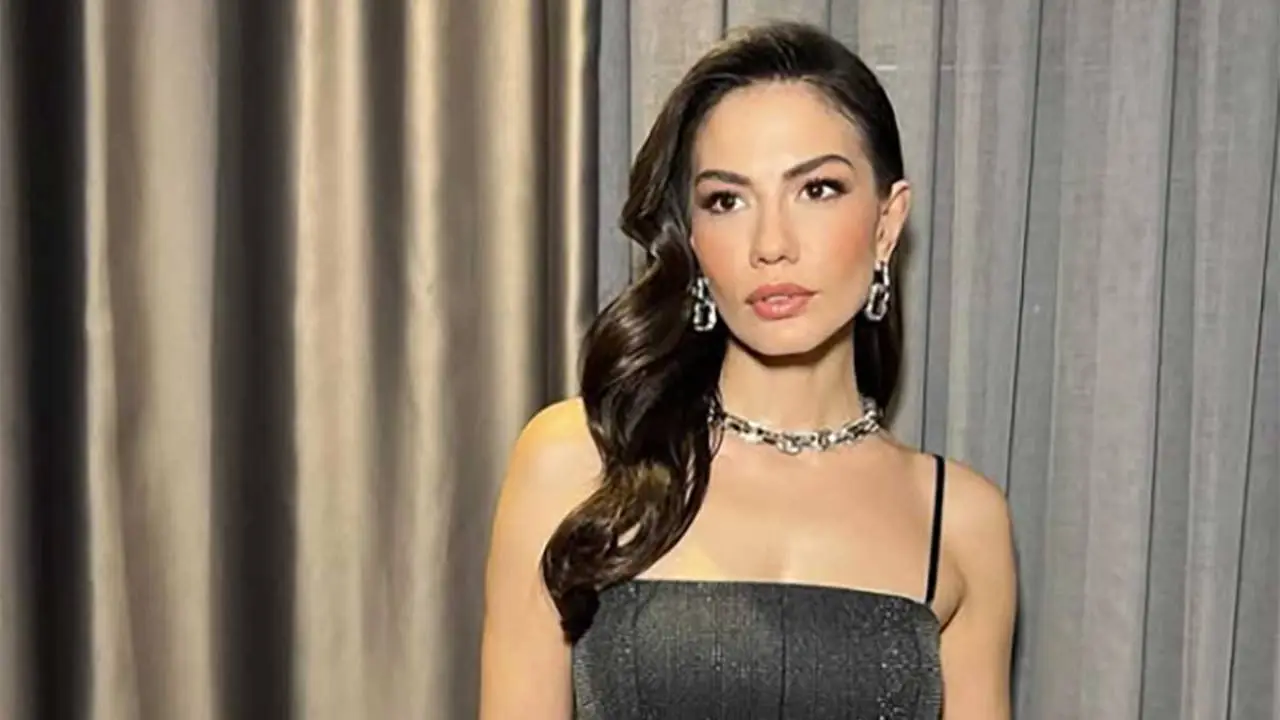 Demet Özdemir'in kısa saçları! Sosyal medyada paylaştı