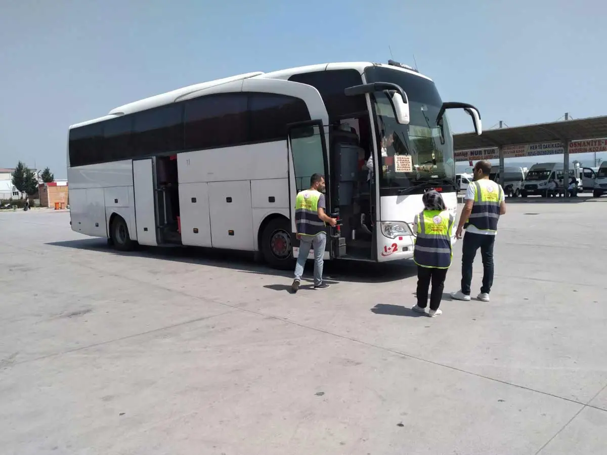 Biletsiz yolcu taşıyan yandı! Bakan Uraloğlu cezaları açıkladı