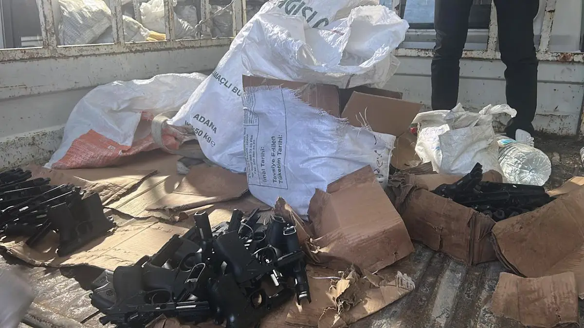 Başkent Ankara'da çok sayıda ruhsatsız tabanca yakalandı