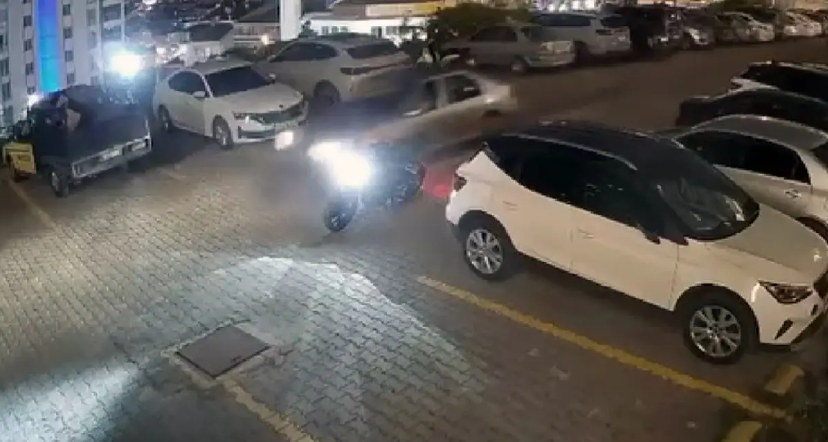 Ankara’da evinin kapısında silahlı saldırıya uğradı