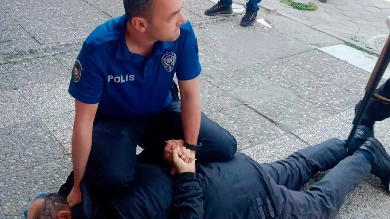 Eskişehir'de korku dolu anlar: Tüfekle bankaya girdi kredi istedi!
