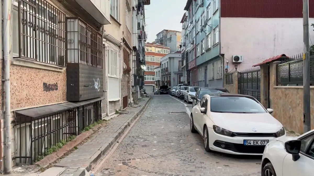 İntihar eden polisin evinden ceset çıktı