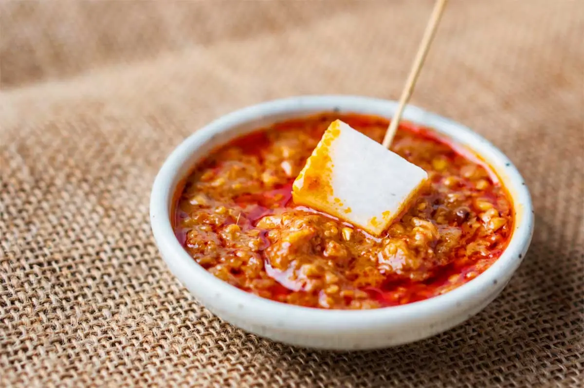 Satay Sos Nedir? Kökeni, Tarifi, Kullanımı ve Faydaları Nelerdir?