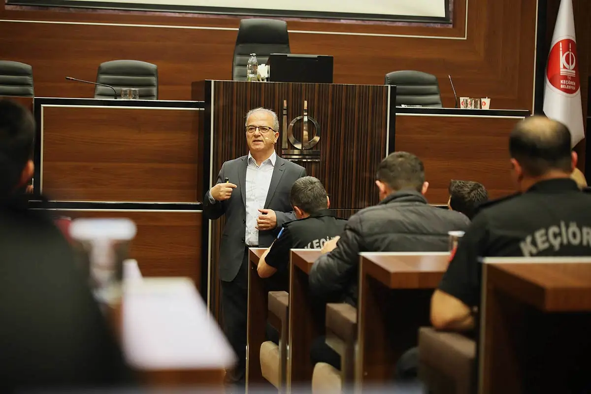 Keçiören Zabıtası’na mevzuat ve uygulama eğitimi
