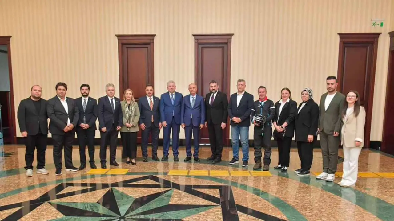 Ankara Kent Konseyi'nden Efkan Ala'ya ziyaret