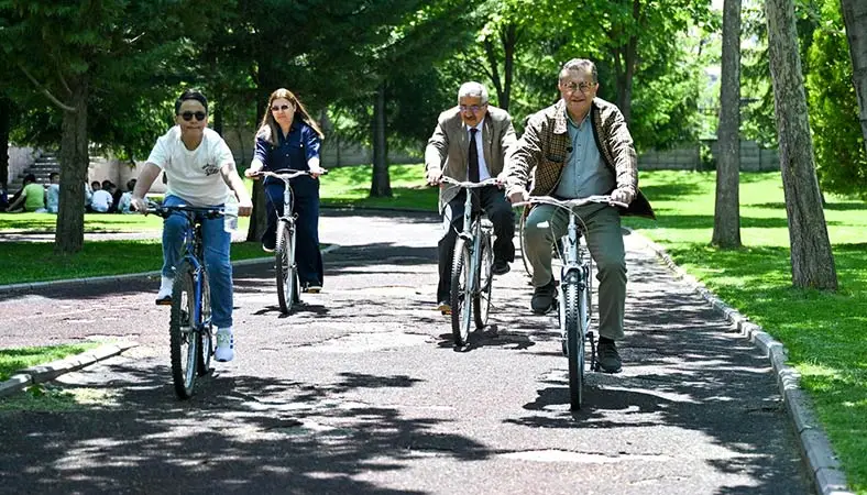Altındağ’da Dünya Bisiklet Günü’nde pedallar sağlık için çevrildi